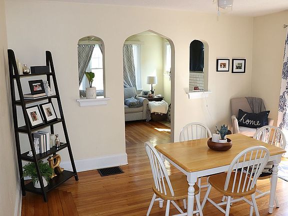 4th image of 2339 Grigg Ave