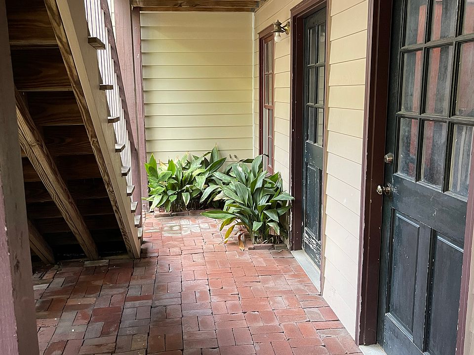 Entry to stairs from garage.