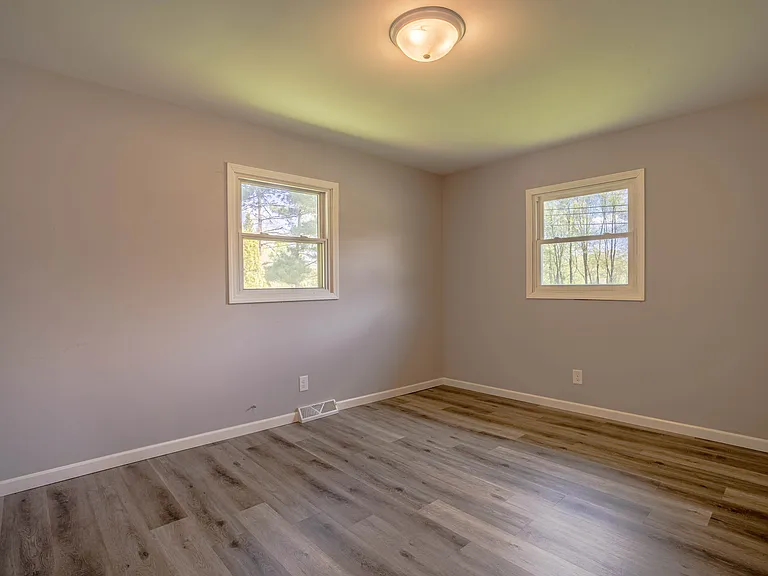 6874 Old Porter Rd #6874 — Photo 6