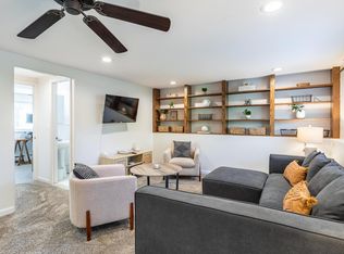 8743 Leslie Dr, Sterling Heights, MI 48314