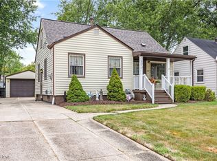 637 Eastern Heights Blvd, Elyria, OH 44035