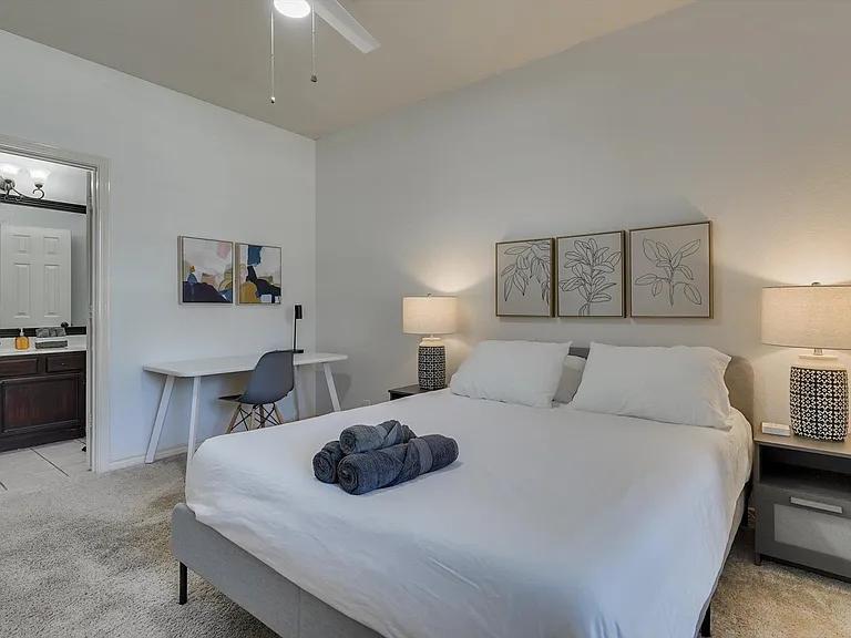 2800 Cherry Spring Ct — Photo 24