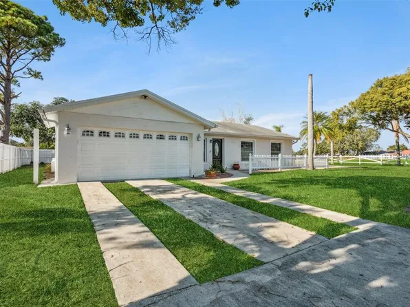 100 Juarez Dr, Kissimmee, FL 34743