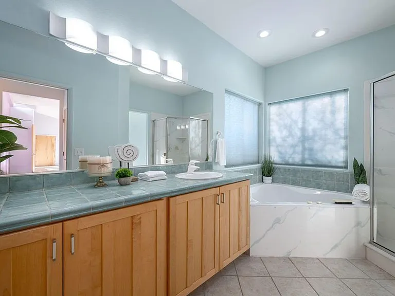 3580 Windmill Dr — Photo 18