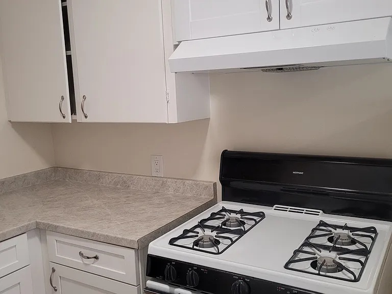 491 Taylor Ave #2 — Photo 16