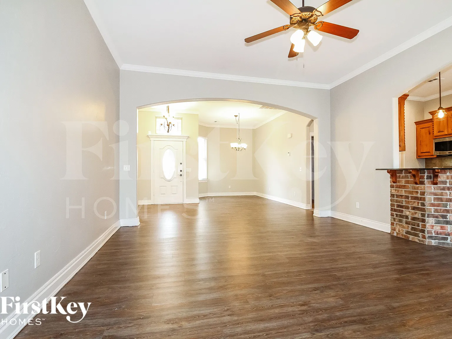 4 bed, 2.5 bath, 2551 sqft, $2,210 — Photo 4