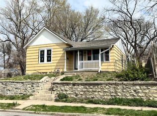1405 S 16th St, Saint Joseph, MO 64503