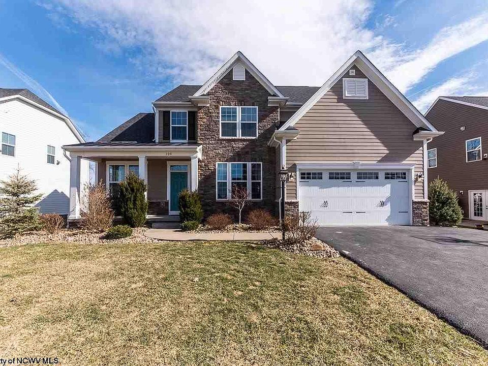 1st image of 104 Summit Woods Dr