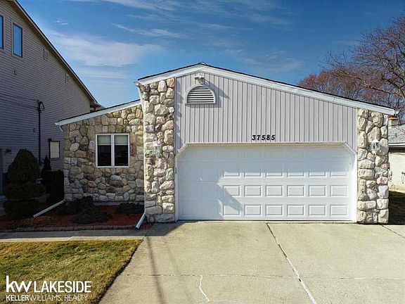 3rd image of 37585 Lakeville St