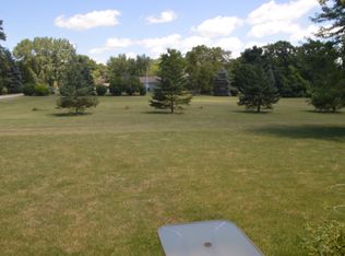 7874 Cottonwood Dr APT A, Jenison, MI 49428