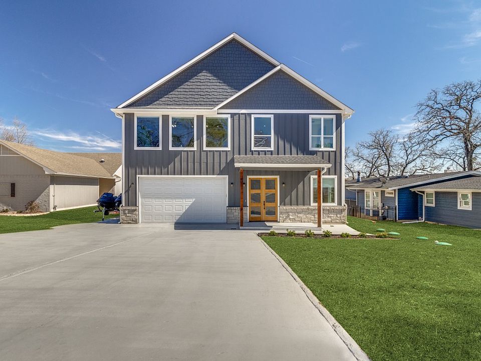 1st image of 104 Blackfoot Trl