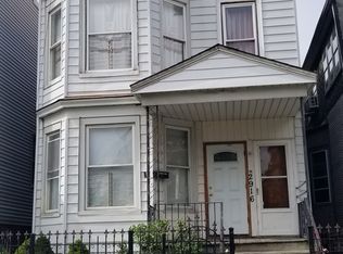 2916 N Wisner Ave, Chicago, IL 60618