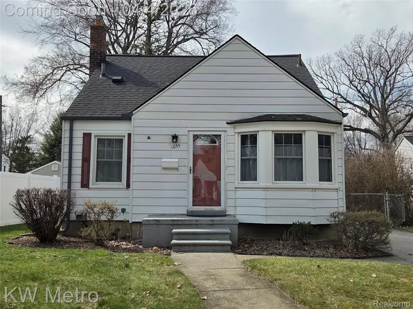 1035 N Vermont Ave, Royal Oak, MI 48067