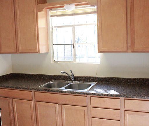3rd image of 3824 Mesa Verde Ave NE