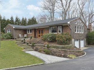 63 New Mill Rd, Smithtown, NY 11787