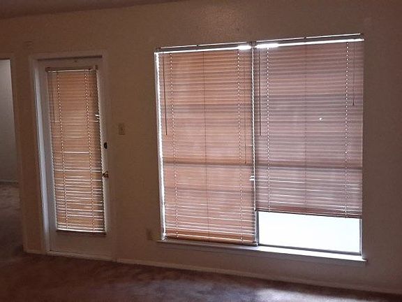 3rd image of 8322 Windline St