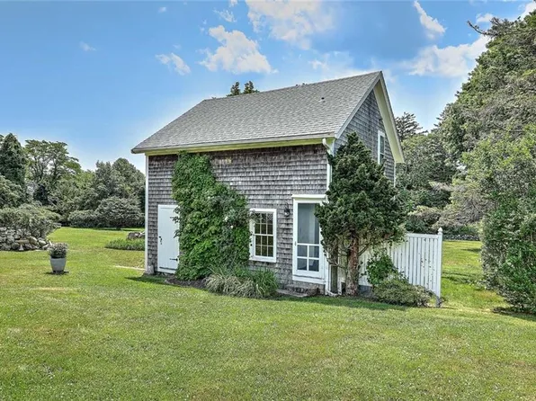 1835 Main Rd, Westport, MA 02790