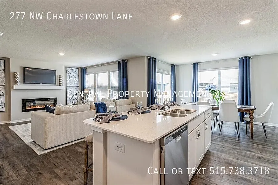 277 NW Charlestown Lane — Photo 3