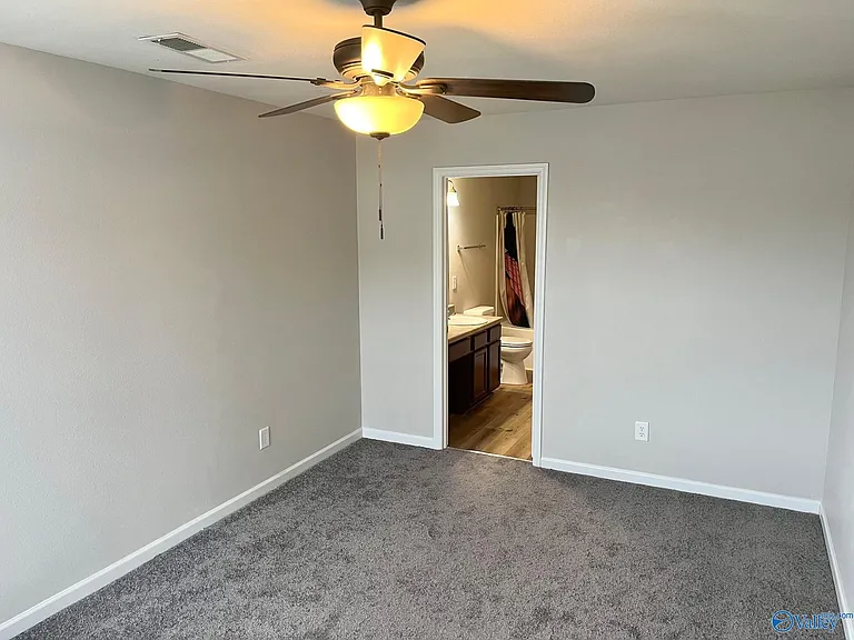 193 Cloverbrook Dr — Photo 9