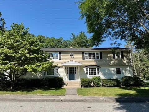151 Leicester St #1B — Photo 1