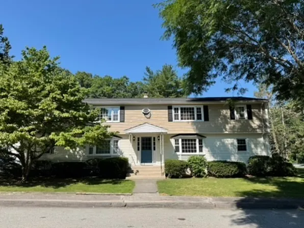 151 Leicester St #1B, Auburn, MA 01501