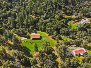 17807 Harper Rd, Big Oak Flat, CA 95305