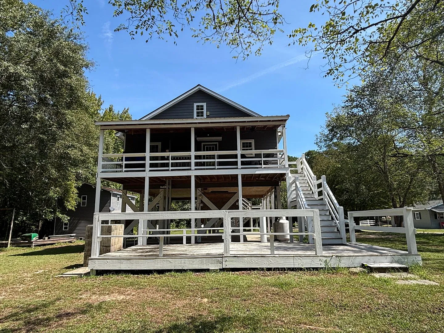 2 Bed 2 Bath - River Front - Private Dock - Water Access — Photo 2