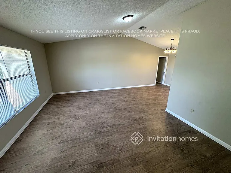 26097 Dolman Ct — Photo 2