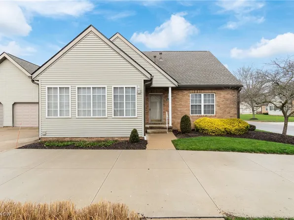 1537 Cambridge Ave SW, North Canton, OH 44709