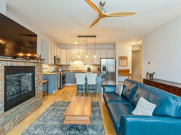 3rd image of 3527 S King Dr #3N