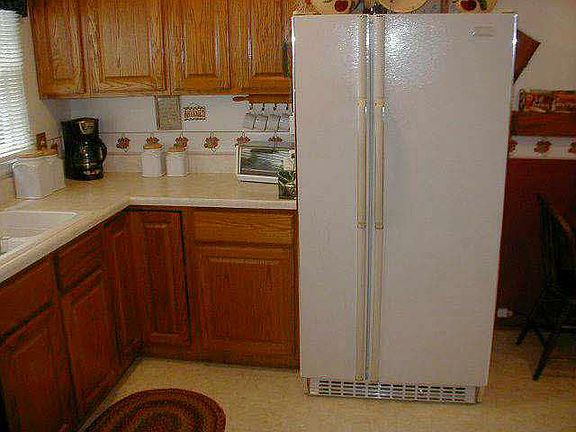 4th image of 1354 Crescent Dr
