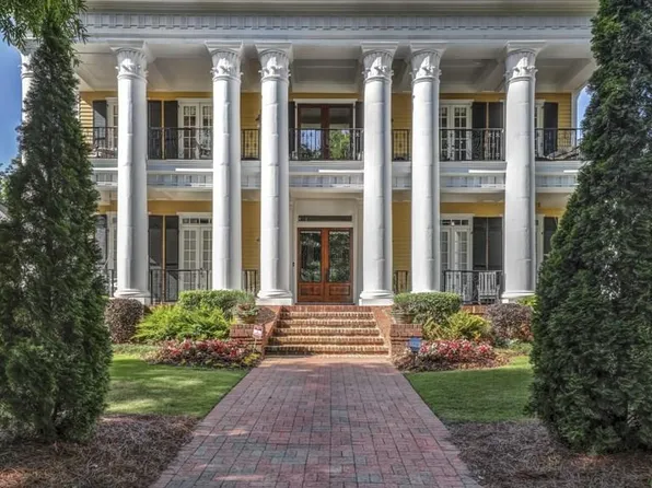 3118 W Addison, Roswell, GA 30076
