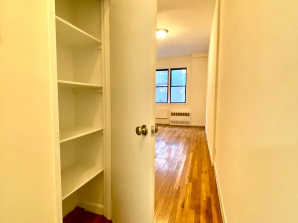 411 East 81st Street image 7 of 17