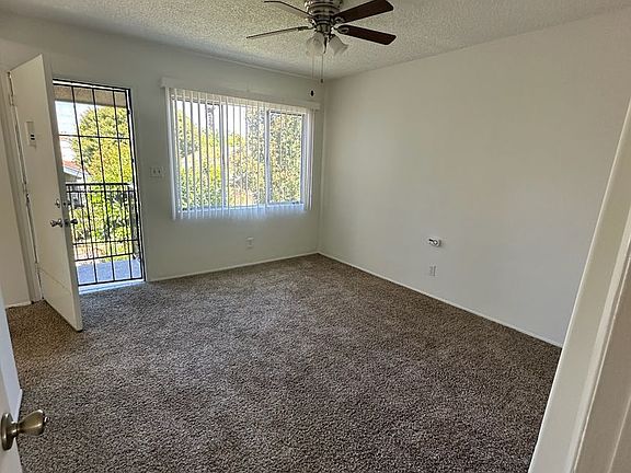 2nd image of 2902-2904 E Mariquita St #2