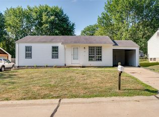 412 Fire Tree Ln, O'Fallon, MO 63368