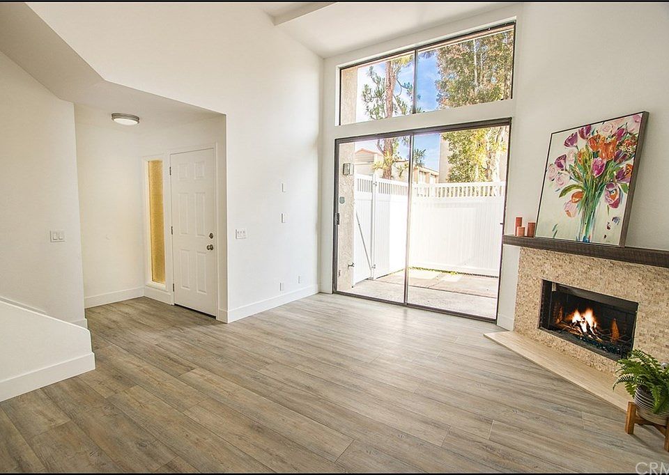 1st image of 380 W Wilson St APT B104