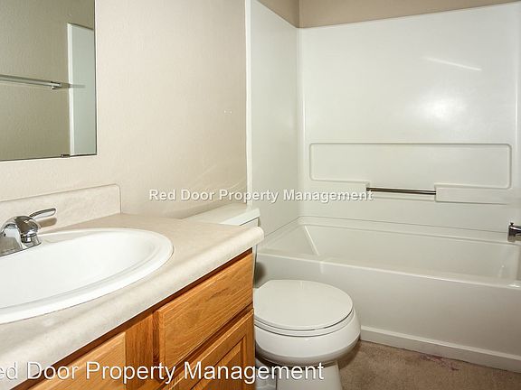5th image of 15104 Porchester Dr