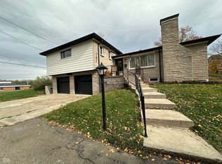 701 Shadowlawn Ave, Greencastle, IN