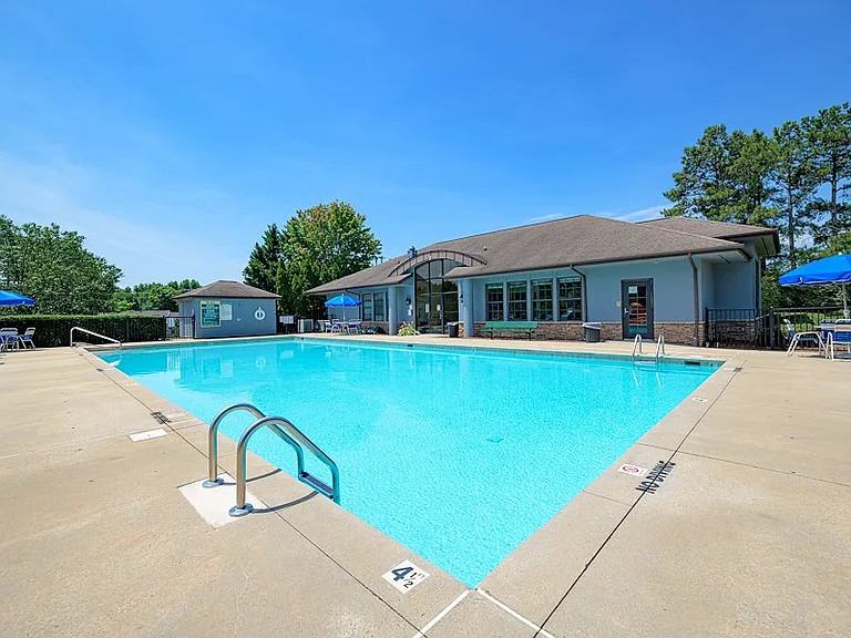 Meadowbrook — Photo 7