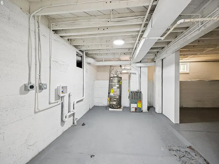 10114 N Calhoun Ave — Photo 28