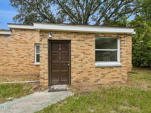 3rd image of 5811 HOLLYHOCK Road
