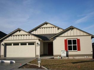 556 Lakerose Loop, Richland, WA 99352
