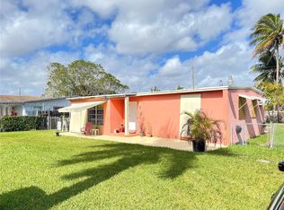 9971 SW 48th St, Miami, FL 33165