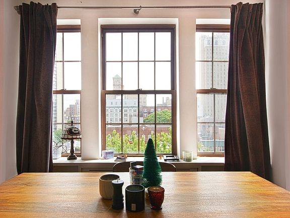 3rd image of 80 Cranberry St #6S