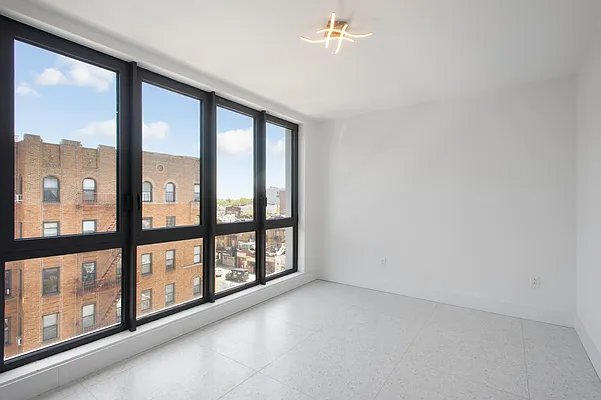 Rented by Urban Sanctuary | media 12