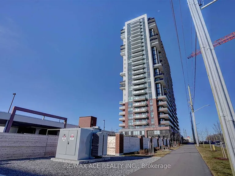 2550 Simcoe St N #218 — Photo 2