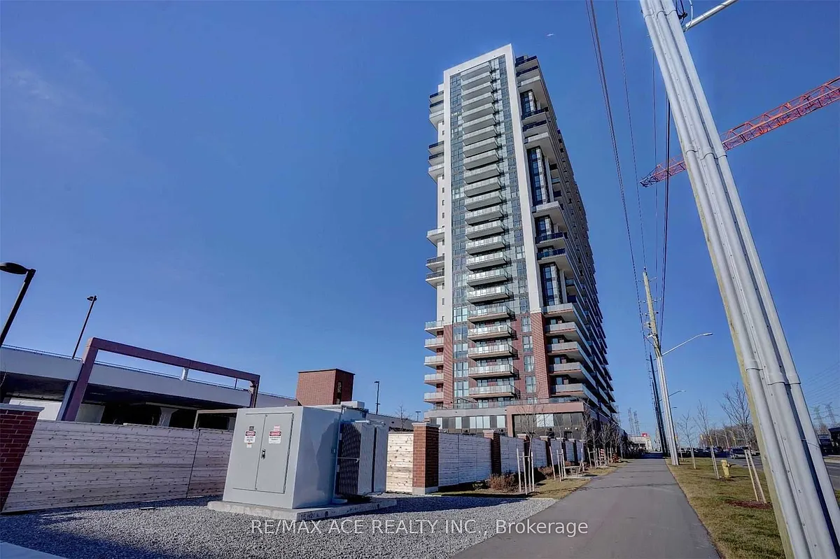 Building Photo - 2550 Simcoe St N #218