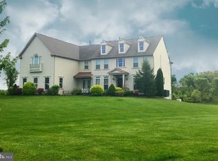 4 Maple Glen Ct, Woolwich Township, NJ 08085