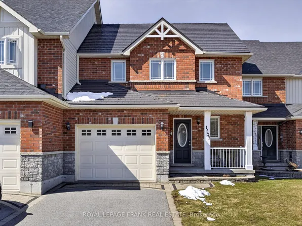 1527 Ireland Dr, Peterborough, ON K9K 2T3