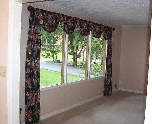 5th image of 2709 Kensington Dr